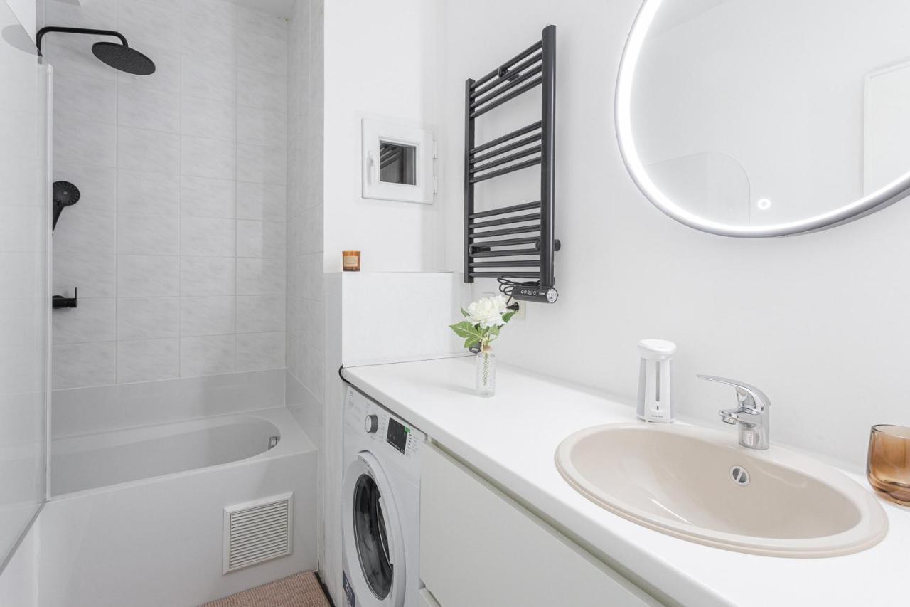 Appartement Center Of Antwerp, Fully Equipped, Train Station Anvers