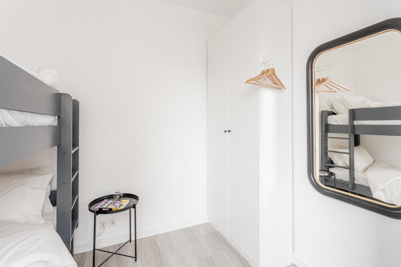 Center Of Antwerp, Fully Equipped, Train Station Appartement *